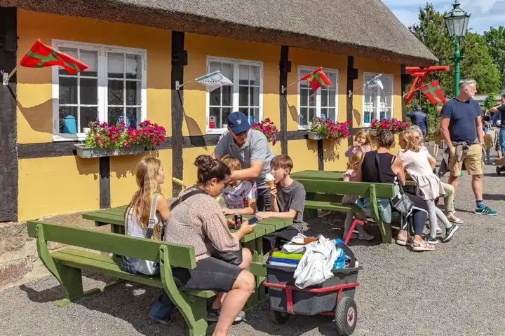 Caféen